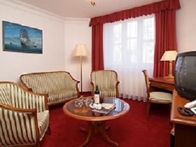 Hotel Kastell Ahlbeck  Экстерьер фото
